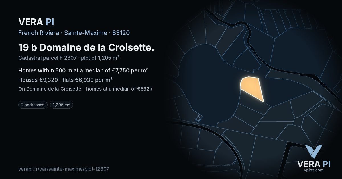 19 b Domaine de la Croisette, Sainte-Maxime at night – the plot lit, the parcels around coloured by the prices near them