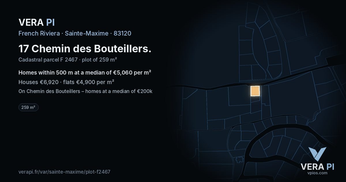 17 Chemin des Bouteillers, Sainte-Maxime at night – the plot lit, the parcels around coloured by the prices near them