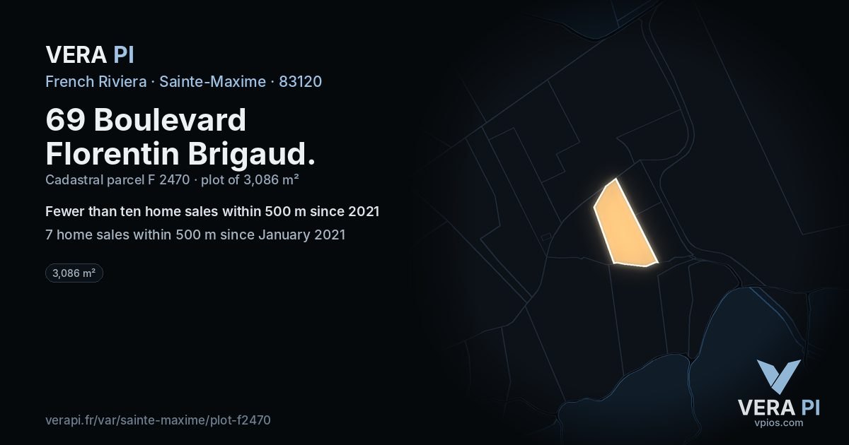 69 Boulevard Florentin Brigaud, Sainte-Maxime at night – the plot lit, the parcels around coloured by the prices near them
