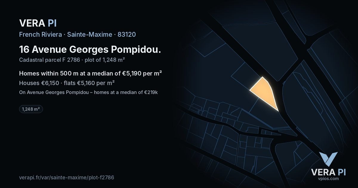 16 Avenue Georges Pompidou, Sainte-Maxime at night – the plot lit, the parcels around coloured by the prices near them