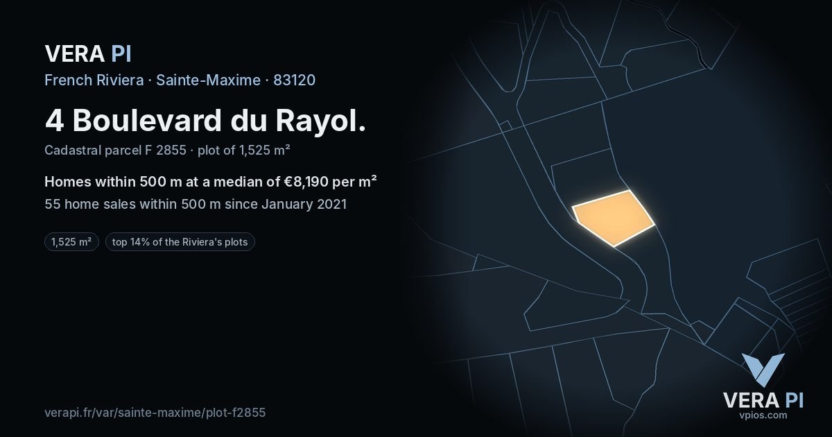 4 Boulevard du Rayol, Sainte-Maxime at night – the plot lit, the parcels around coloured by the prices near them