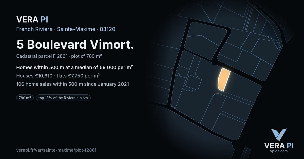5 Boulevard Vimort, Sainte-Maxime at night – the plot lit, the parcels around coloured by the prices near them