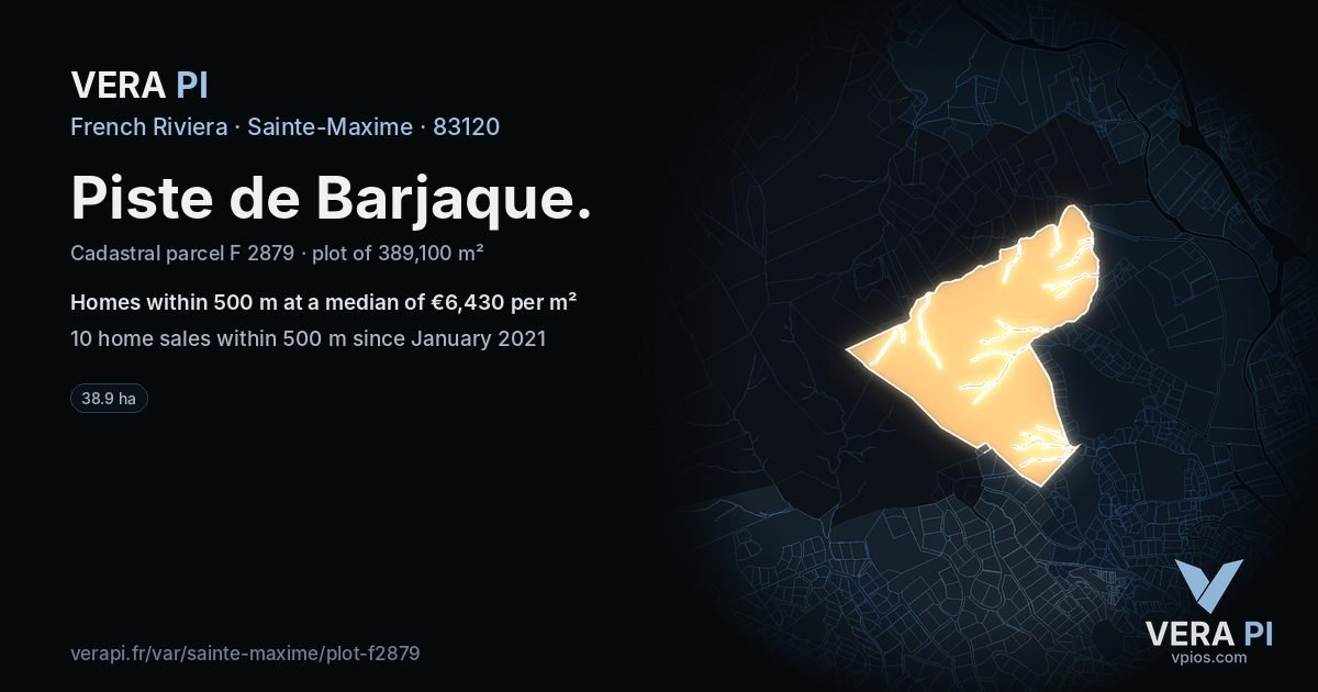 Piste de Barjaque, Sainte-Maxime at night – the plot lit, the parcels around coloured by the prices near them