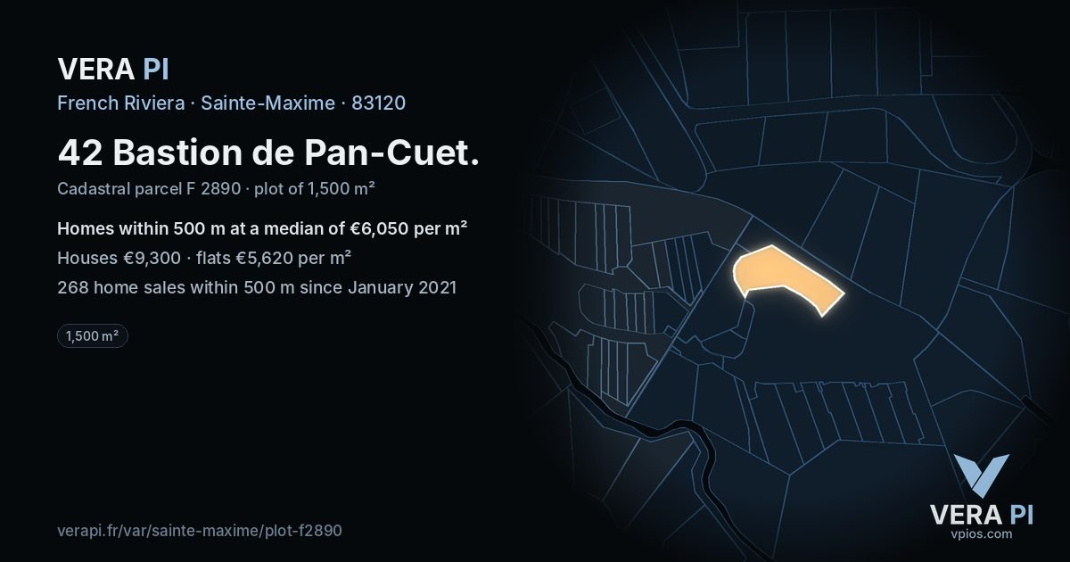 42 Bastion de Pan-Cuet, Sainte-Maxime at night – the plot lit, the parcels around coloured by the prices near them
