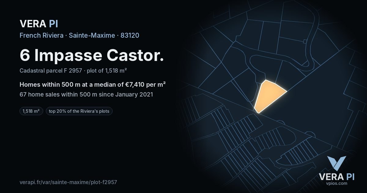 6 Impasse Castor, Sainte-Maxime at night – the plot lit, the parcels around coloured by the prices near them
