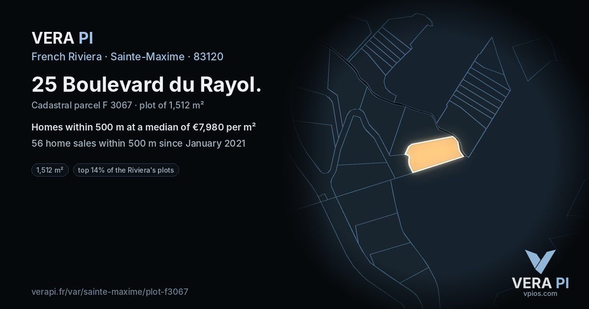 25 Boulevard du Rayol, Sainte-Maxime at night – the plot lit, the parcels around coloured by the prices near them