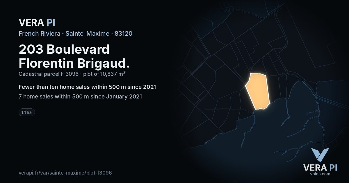 203 Boulevard Florentin Brigaud, Sainte-Maxime at night – the plot lit, the parcels around coloured by the prices near them