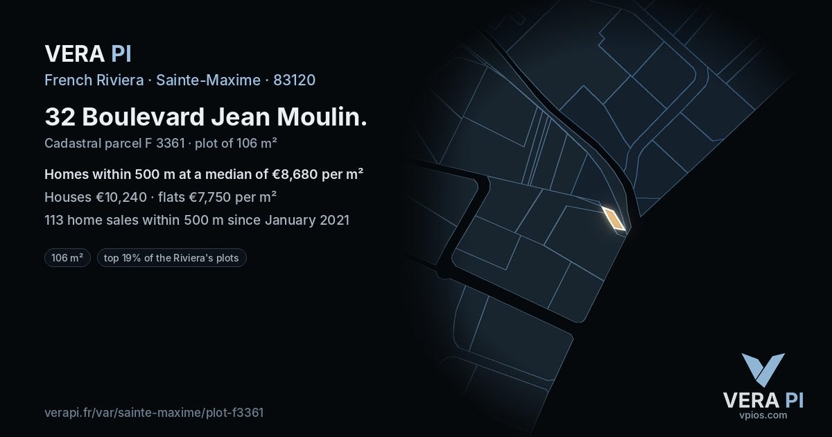 32 Boulevard Jean Moulin, Sainte-Maxime at night – the plot lit, the parcels around coloured by the prices near them