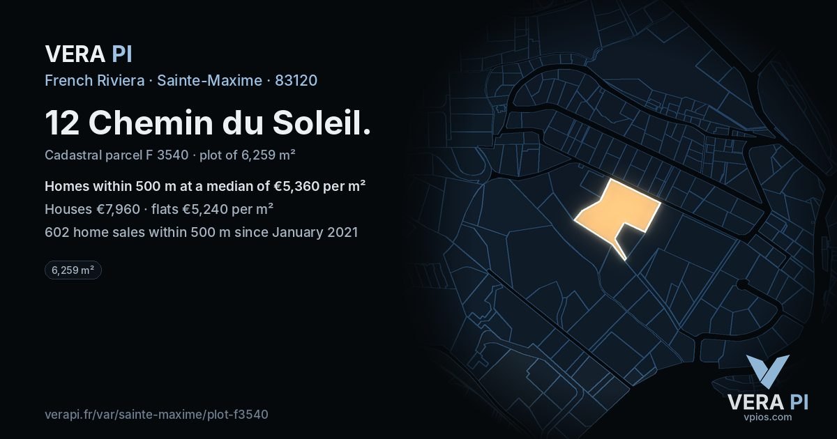 12 Chemin du Soleil, Sainte-Maxime at night – the plot lit, the parcels around coloured by the prices near them