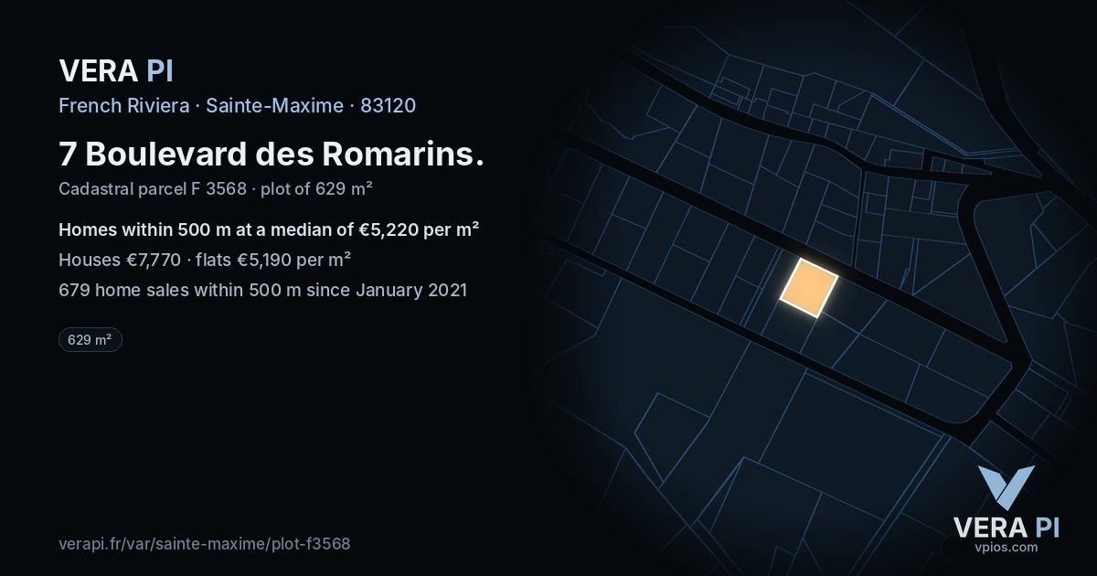 7 Boulevard des Romarins, Sainte-Maxime at night – the plot lit, the parcels around coloured by the prices near them