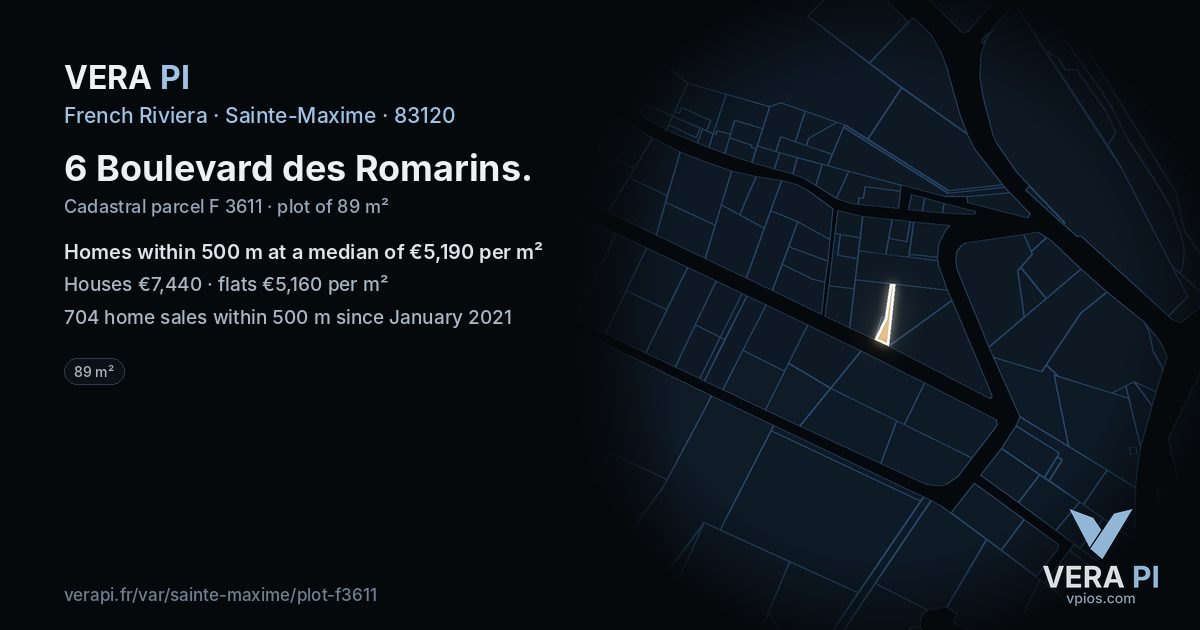 6 Boulevard des Romarins, Sainte-Maxime at night – the plot lit, the parcels around coloured by the prices near them