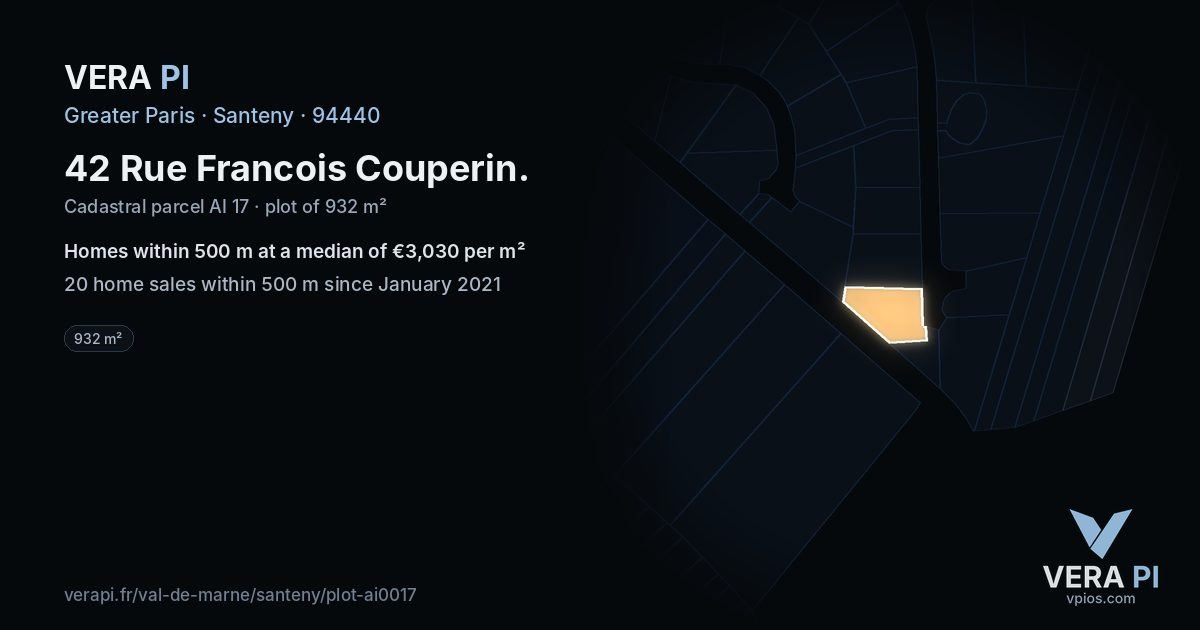 42 Rue Francois Couperin, Santeny at night – the plot lit, the parcels around coloured by the prices near them