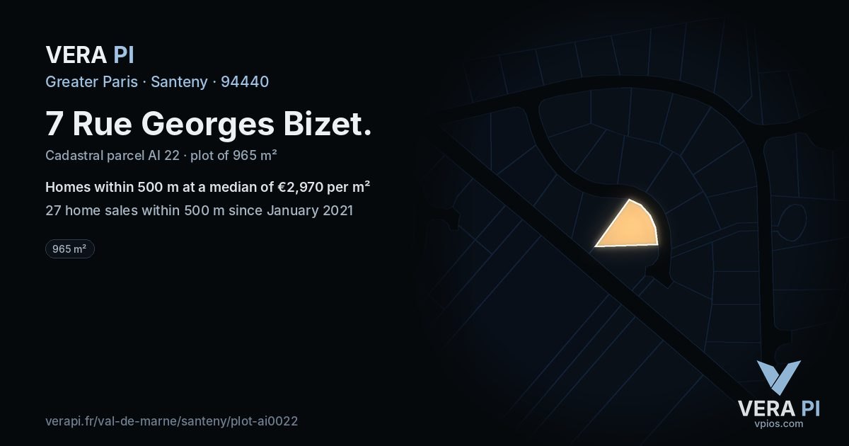 7 Rue Georges Bizet, Santeny at night – the plot lit, the parcels around coloured by the prices near them