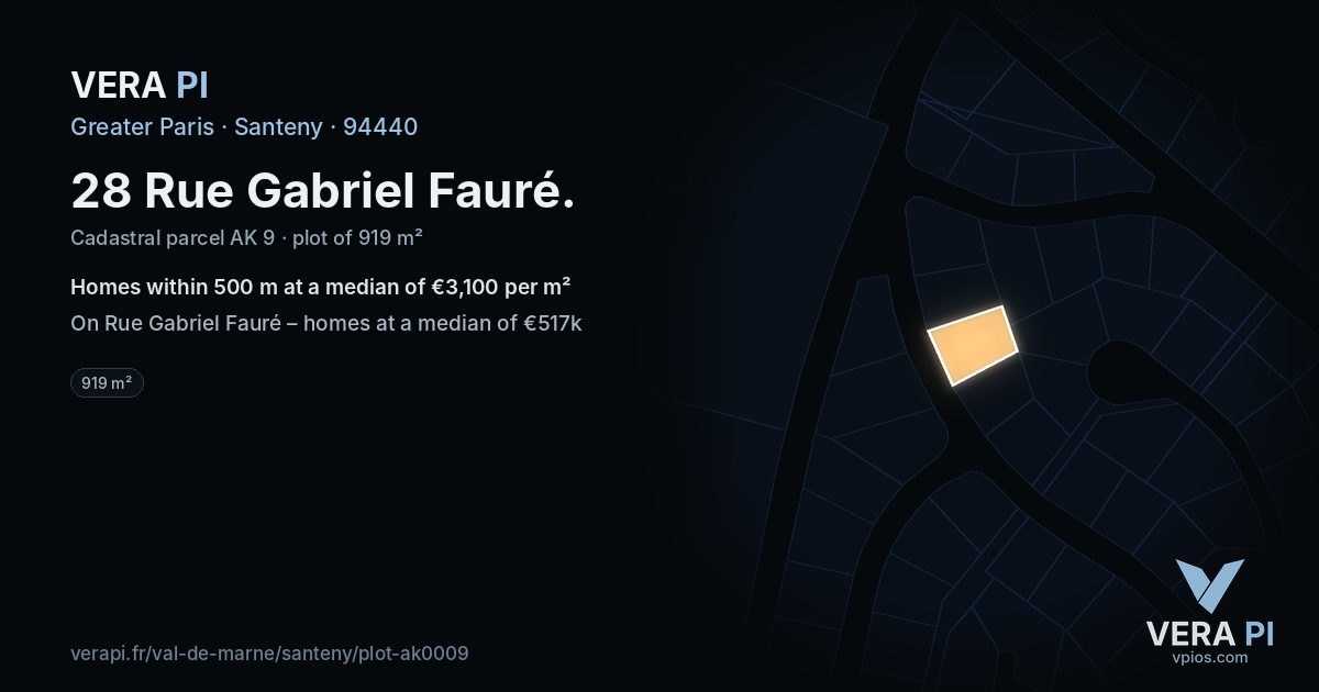 28 Rue Gabriel Fauré, Santeny at night – the plot lit, the parcels around coloured by the prices near them