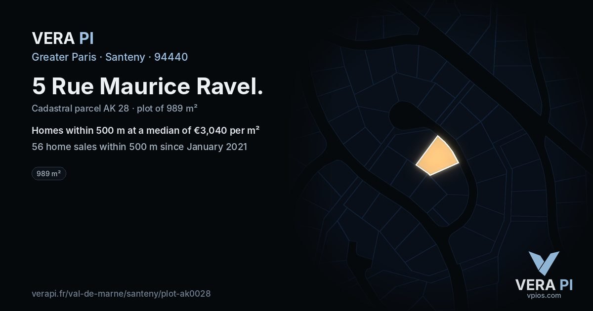 5 Rue Maurice Ravel, Santeny at night – the plot lit, the parcels around coloured by the prices near them