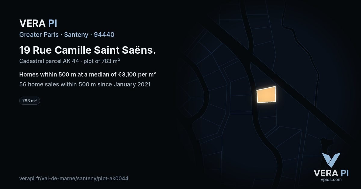 19 Rue Camille Saint Saëns, Santeny at night – the plot lit, the parcels around coloured by the prices near them