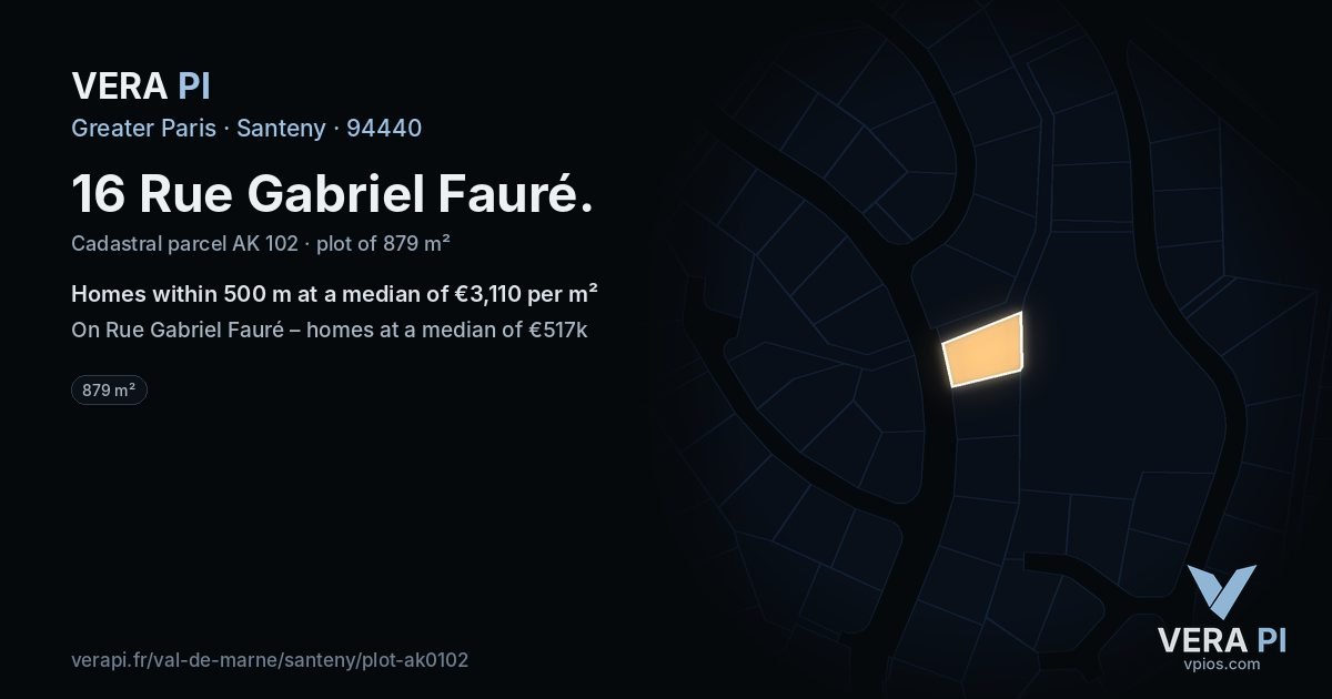 16 Rue Gabriel Fauré, Santeny at night – the plot lit, the parcels around coloured by the prices near them