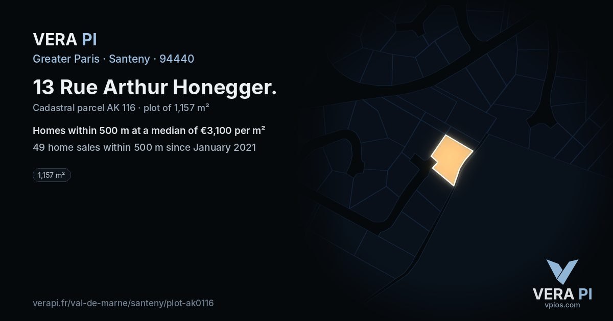 13 Rue Arthur Honegger, Santeny at night – the plot lit, the parcels around coloured by the prices near them