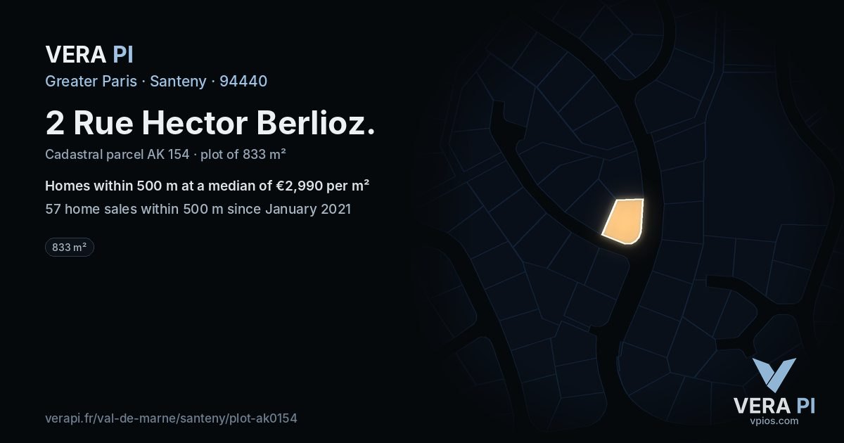 2 Rue Hector Berlioz, Santeny at night – the plot lit, the parcels around coloured by the prices near them