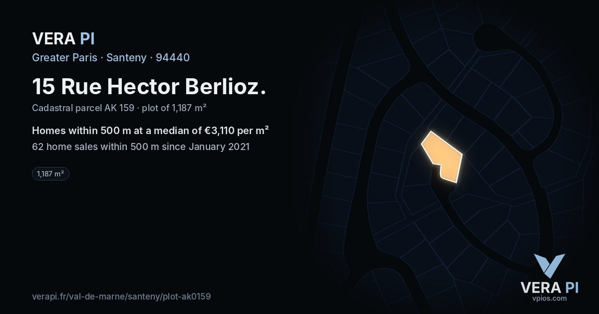 15 Rue Hector Berlioz, Santeny at night – the plot lit, the parcels around coloured by the prices near them