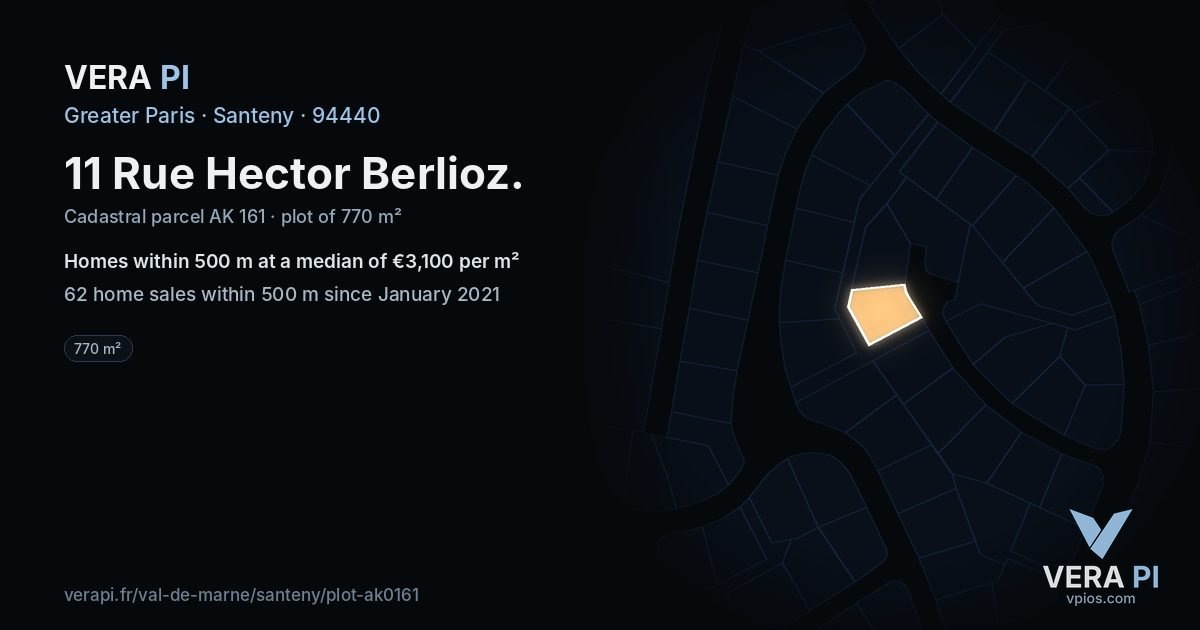 11 Rue Hector Berlioz, Santeny at night – the plot lit, the parcels around coloured by the prices near them