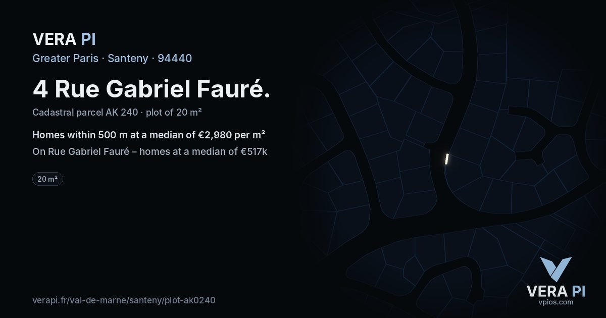 4 Rue Gabriel Fauré, Santeny at night – the plot lit, the parcels around coloured by the prices near them