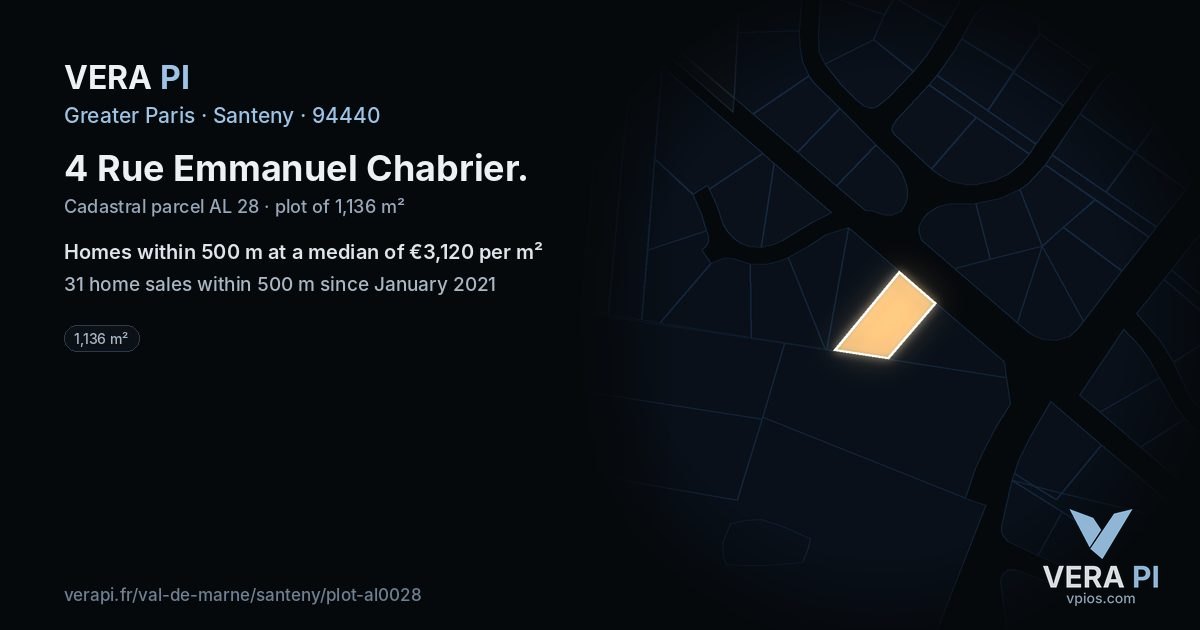 4 Rue Emmanuel Chabrier, Santeny at night – the plot lit, the parcels around coloured by the prices near them