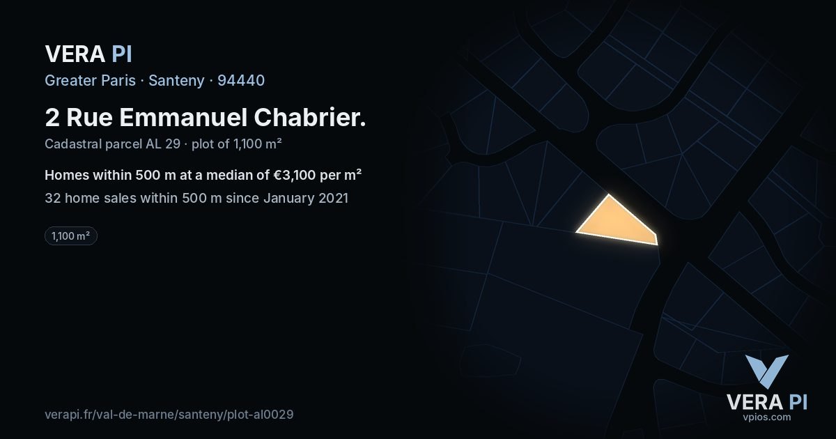 2 Rue Emmanuel Chabrier, Santeny at night – the plot lit, the parcels around coloured by the prices near them