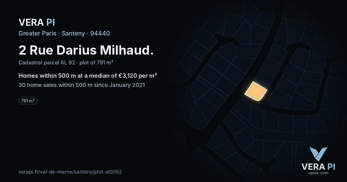 2 Rue Darius Milhaud, Santeny at night – the plot lit, the parcels around coloured by the prices near them