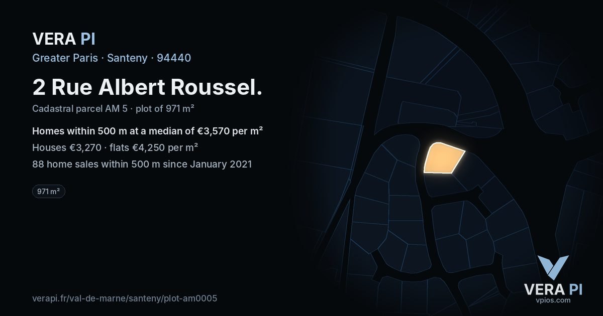 2 Rue Albert Roussel, Santeny at night – the plot lit, the parcels around coloured by the prices near them