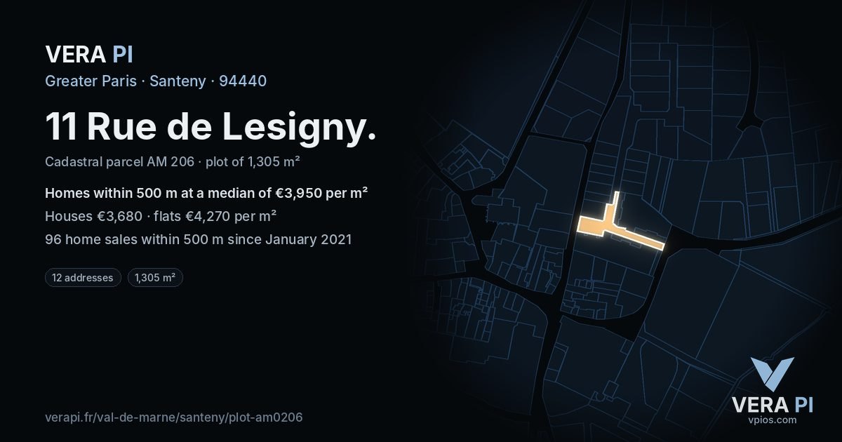11 Rue de Lesigny, Santeny at night – the plot lit, the parcels around coloured by the prices near them