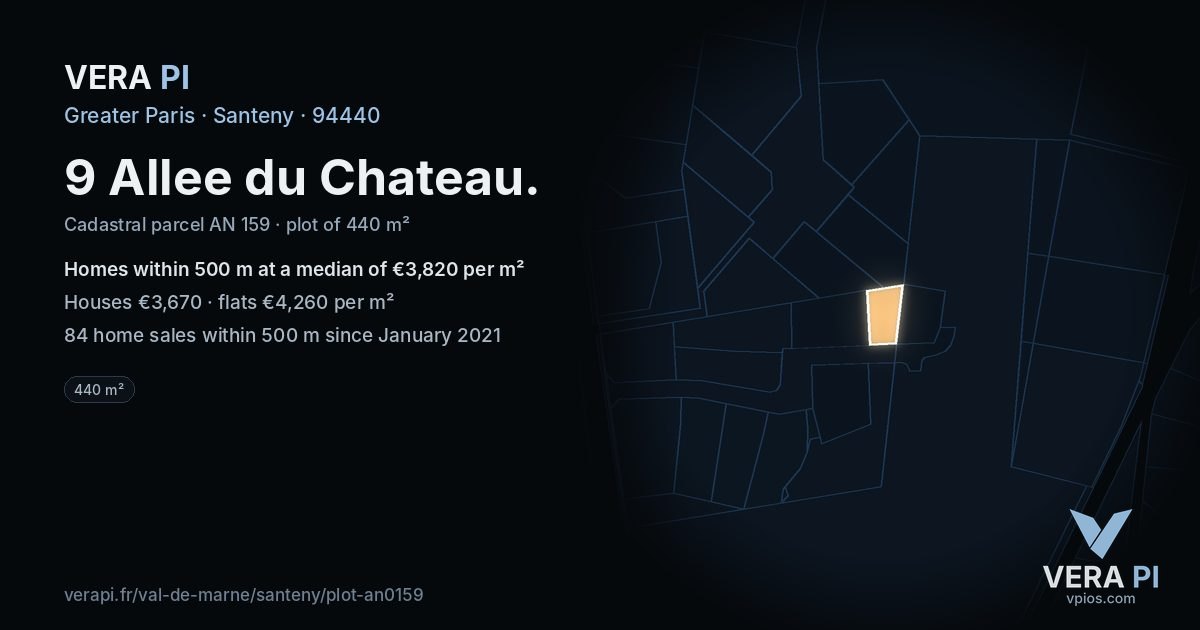 9 Allee du Chateau, Santeny at night – the plot lit, the parcels around coloured by the prices near them