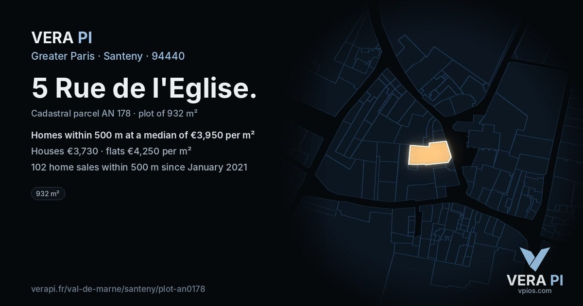 5 Rue de l'Eglise, Santeny at night – the plot lit, the parcels around coloured by the prices near them