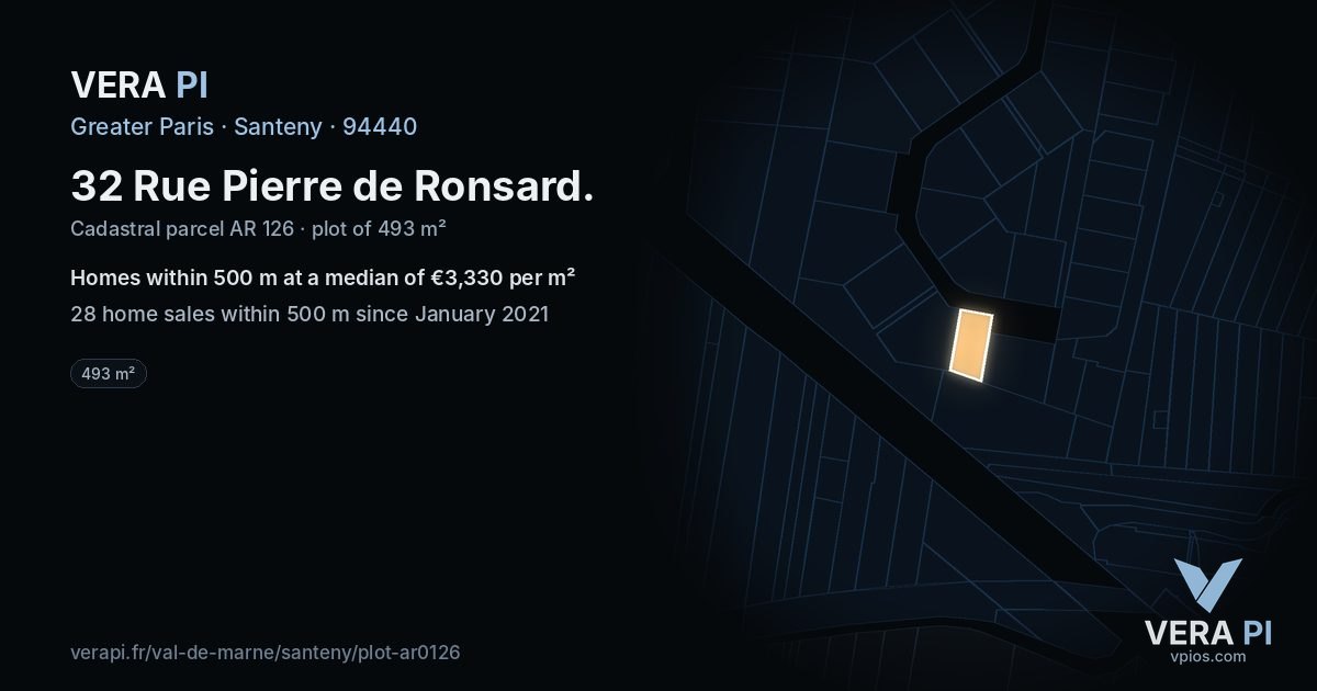 32 Rue Pierre de Ronsard, Santeny at night – the plot lit, the parcels around coloured by the prices near them