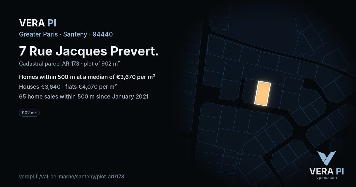 7 Rue Jacques Prevert, Santeny at night – the plot lit, the parcels around coloured by the prices near them