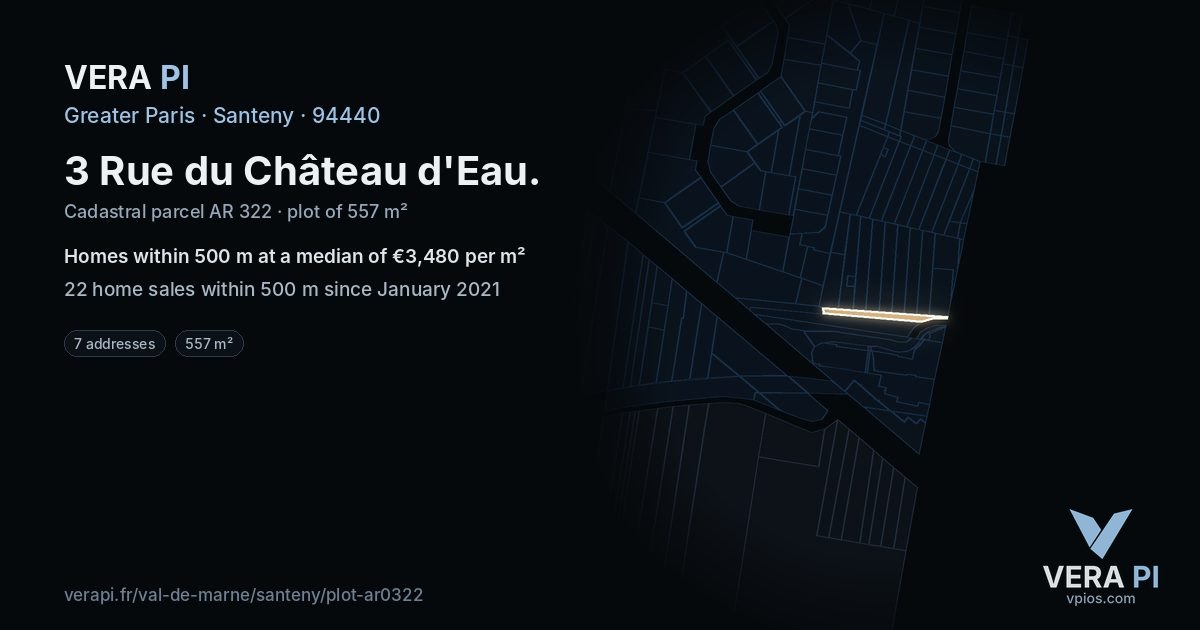 3 Rue du Château d'Eau, Santeny at night – the plot lit, the parcels around coloured by the prices near them