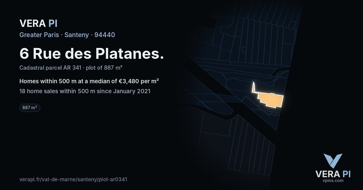 6 Rue des Platanes, Santeny at night – the plot lit, the parcels around coloured by the prices near them