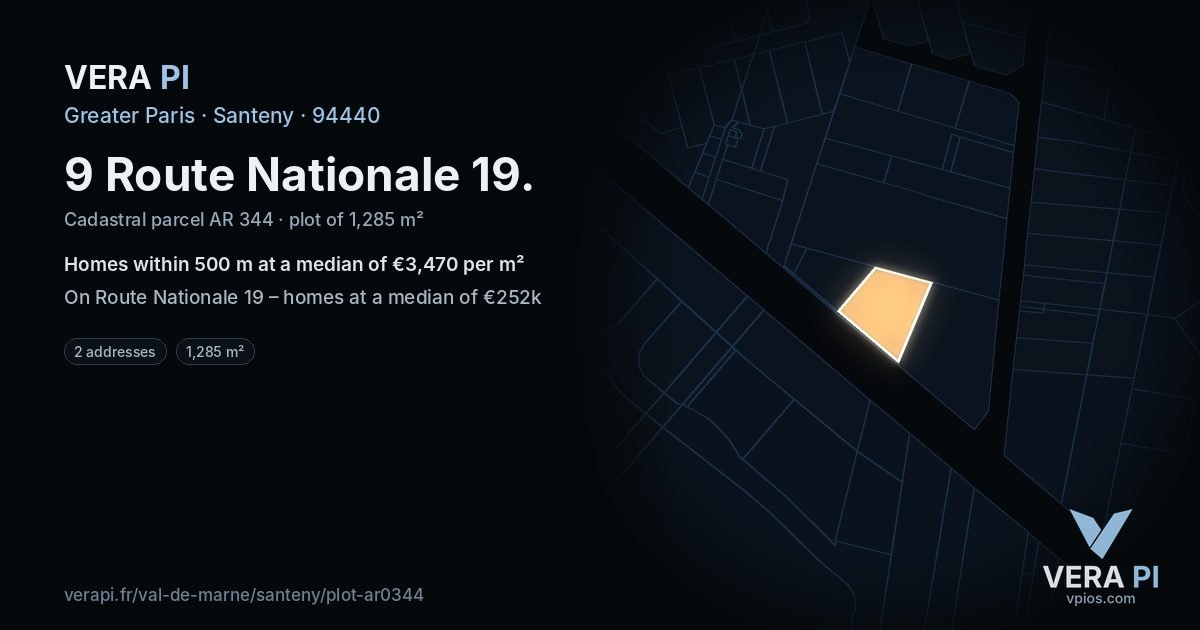 9 Route Nationale 19, Santeny at night – the plot lit, the parcels around coloured by the prices near them