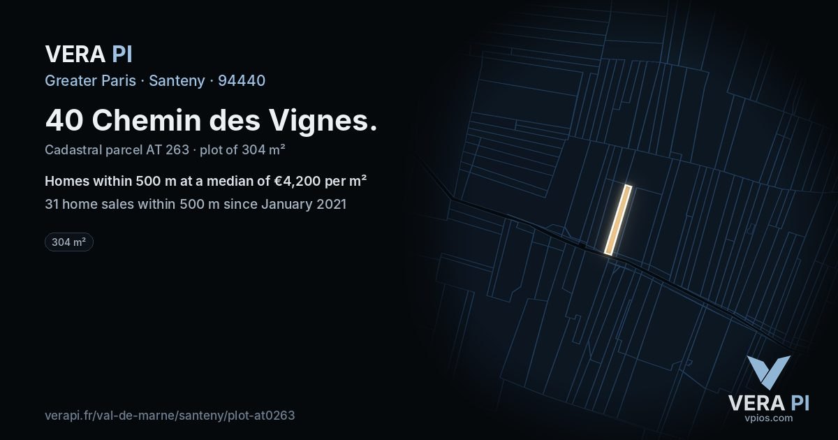 40 Chemin des Vignes, Santeny at night – the plot lit, the parcels around coloured by the prices near them