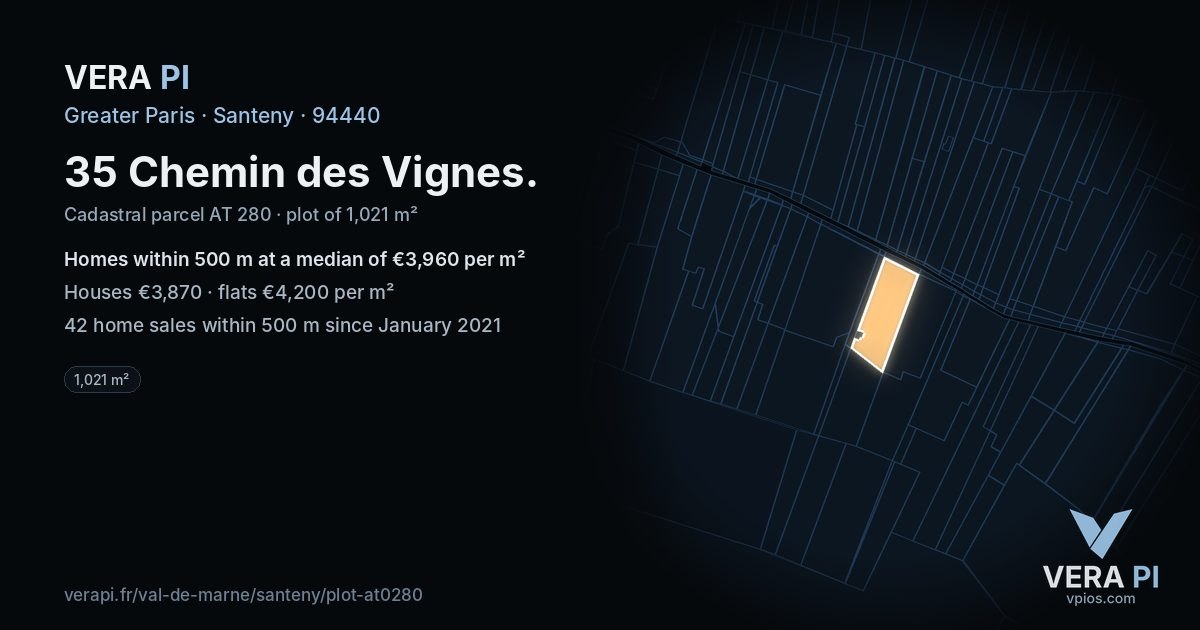 35 Chemin des Vignes, Santeny at night – the plot lit, the parcels around coloured by the prices near them