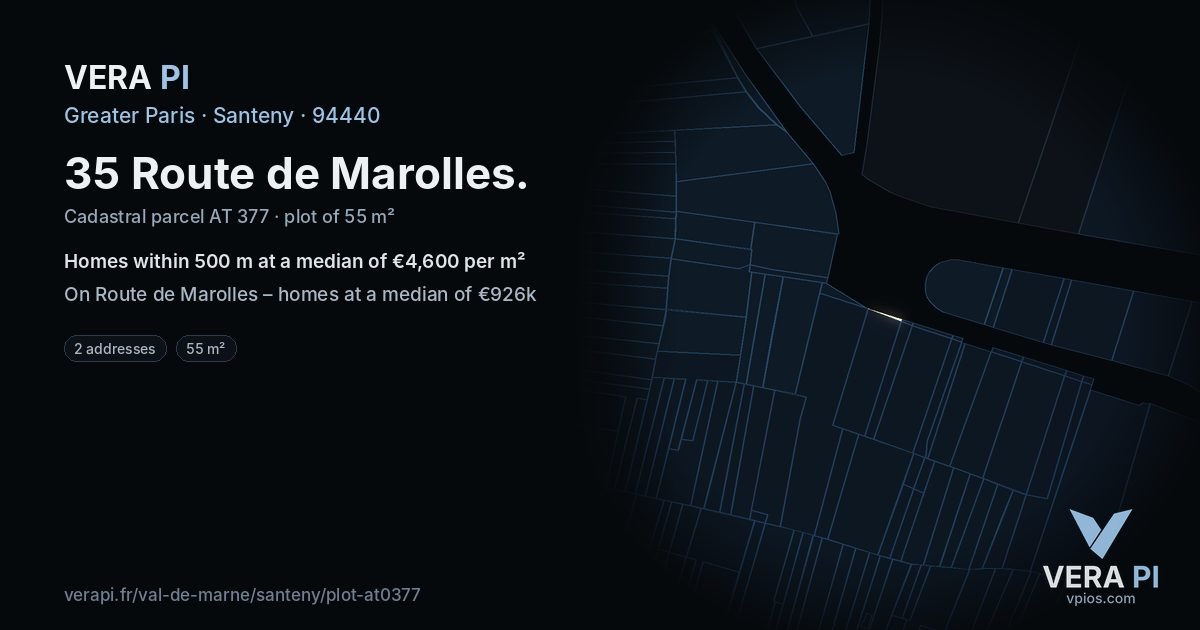 35 Route de Marolles, Santeny at night – the plot lit, the parcels around coloured by the prices near them