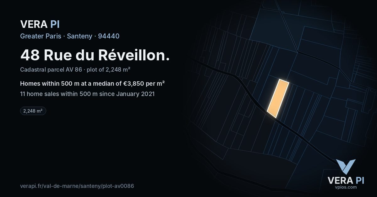 48 Rue du Réveillon, Santeny at night – the plot lit, the parcels around coloured by the prices near them