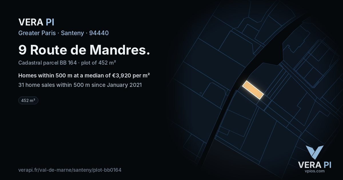 9 Route de Mandres, Santeny at night – the plot lit, the parcels around coloured by the prices near them