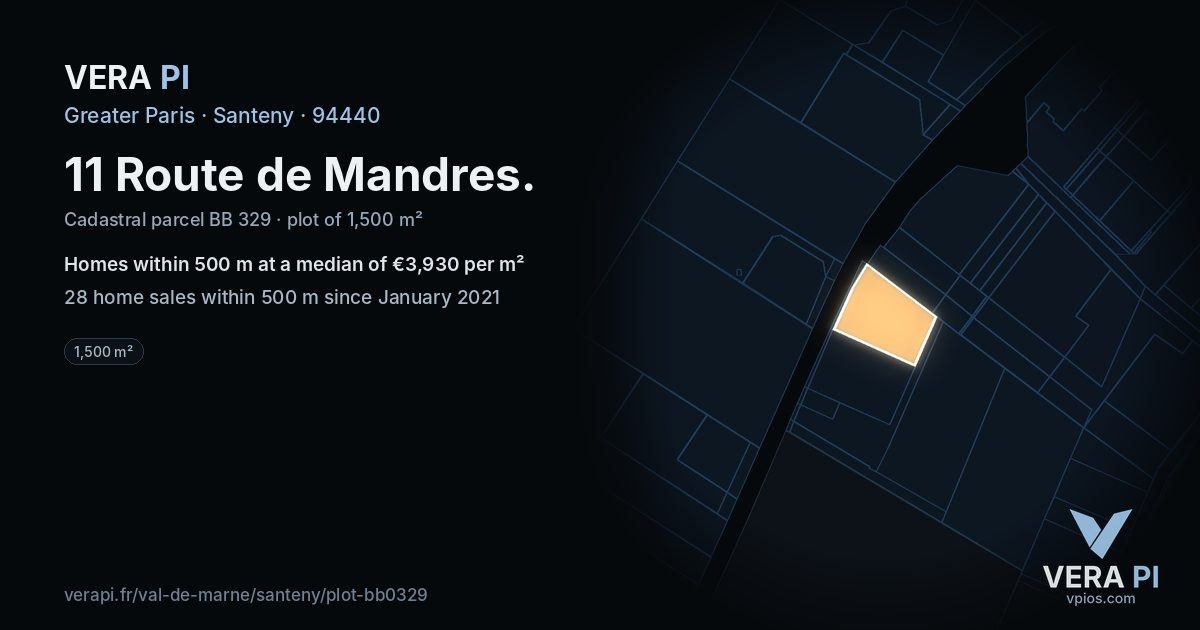 11 Route de Mandres, Santeny at night – the plot lit, the parcels around coloured by the prices near them