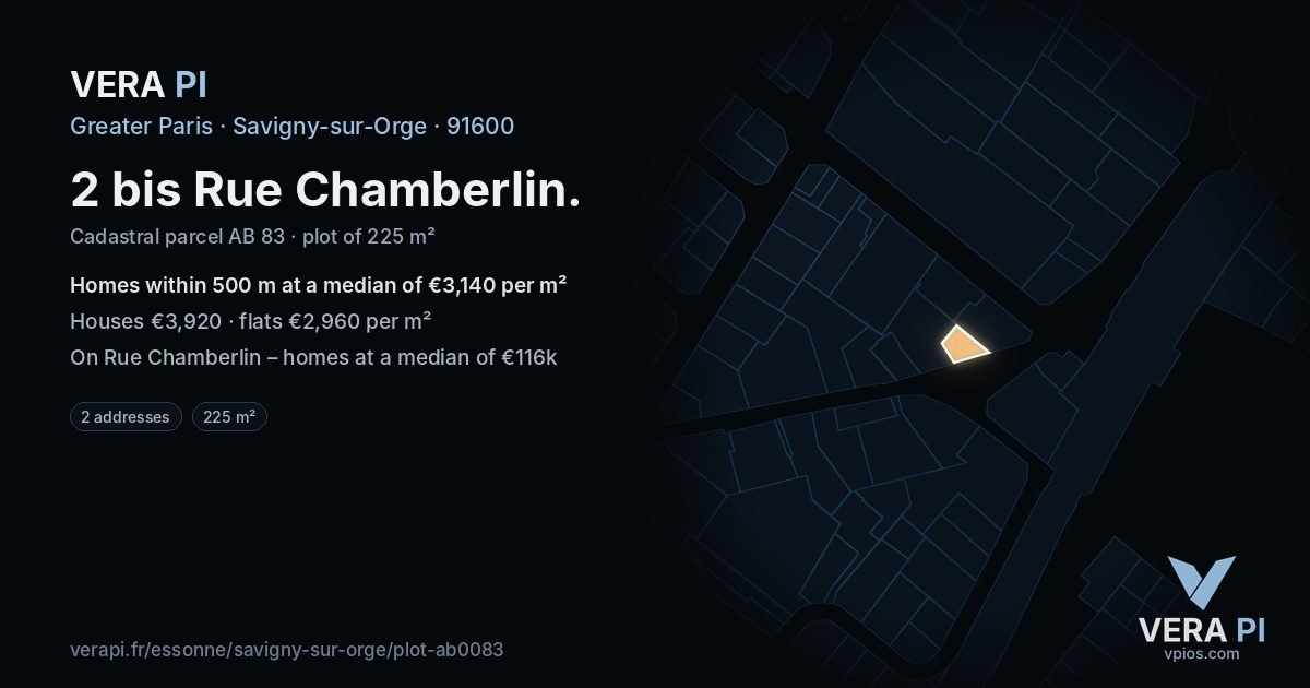 2 bis Rue Chamberlin, Savigny-sur-Orge at night – the plot lit, the parcels around coloured by the prices near them