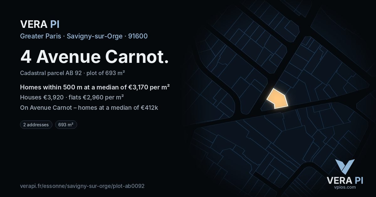 4 Avenue Carnot, Savigny-sur-Orge at night – the plot lit, the parcels around coloured by the prices near them