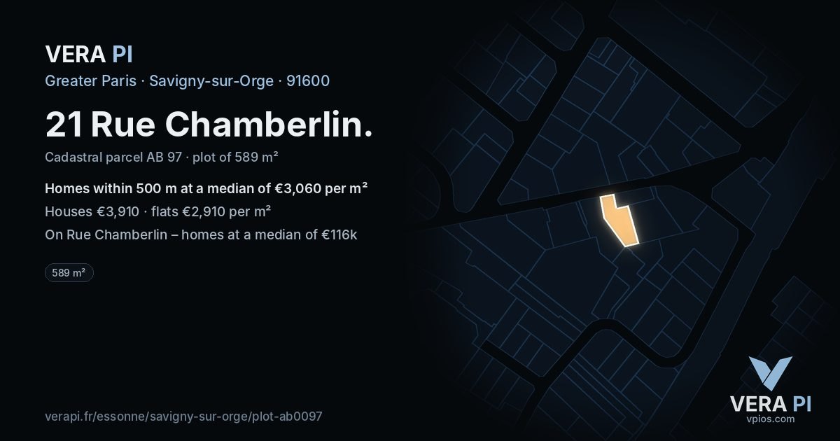 21 Rue Chamberlin, Savigny-sur-Orge at night – the plot lit, the parcels around coloured by the prices near them