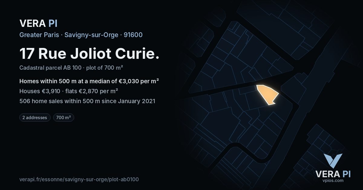 17 Rue Joliot Curie, Savigny-sur-Orge at night – the plot lit, the parcels around coloured by the prices near them