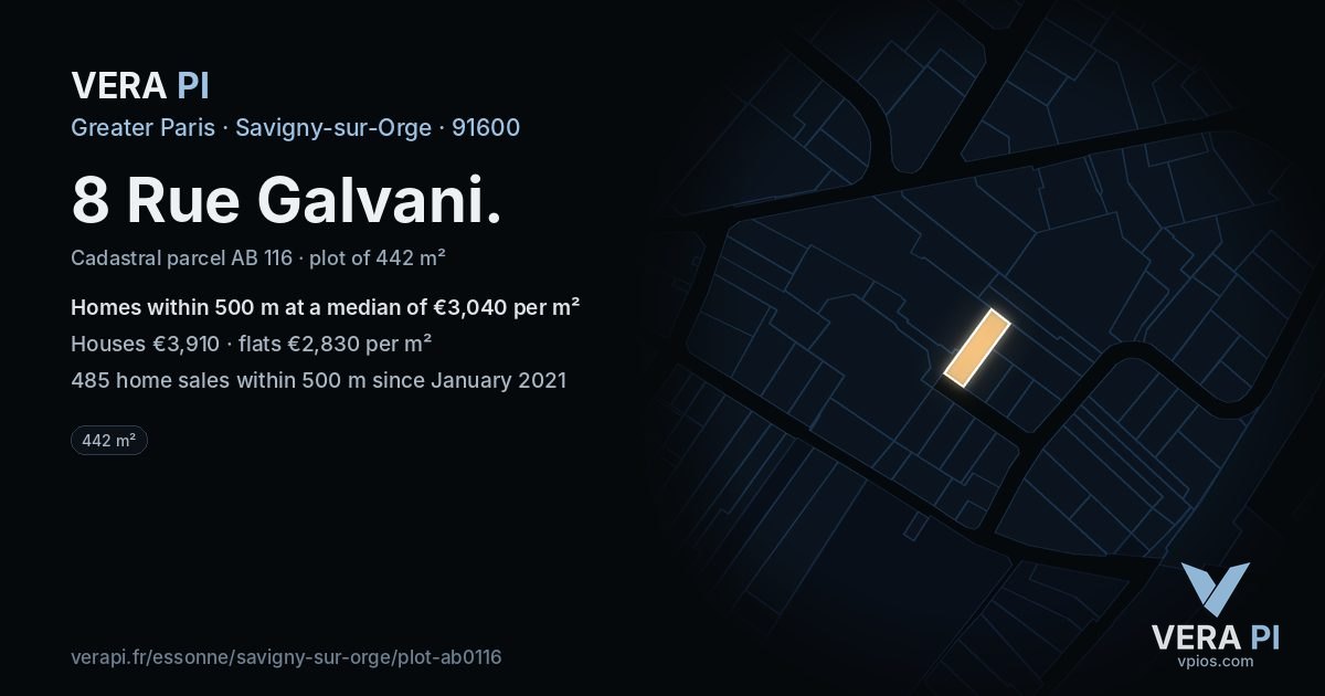 8 Rue Galvani, Savigny-sur-Orge at night – the plot lit, the parcels around coloured by the prices near them