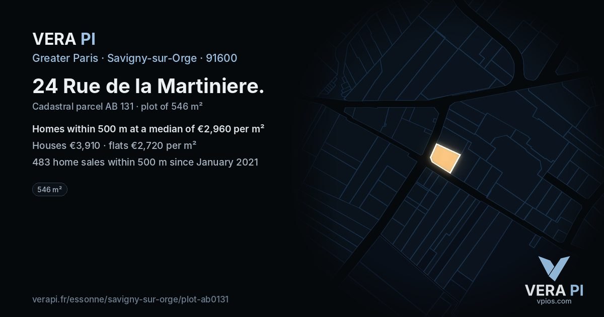 24 Rue de la Martiniere, Savigny-sur-Orge at night – the plot lit, the parcels around coloured by the prices near them